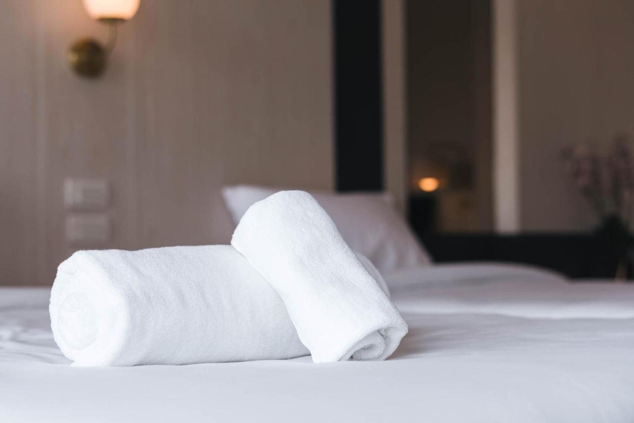 Nakhonratchasima Qlosest Hotel מראה חיצוני תמונה