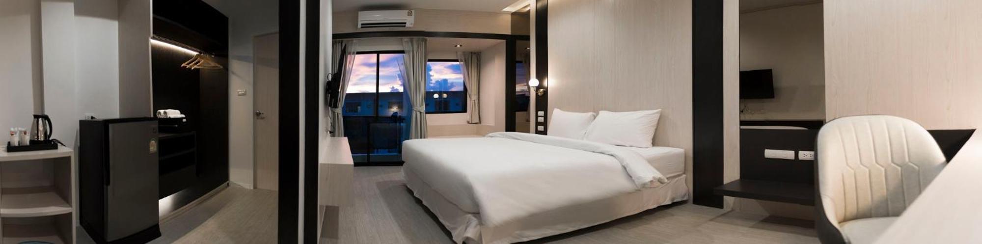 Nakhonratchasima Qlosest Hotel מראה חיצוני תמונה
