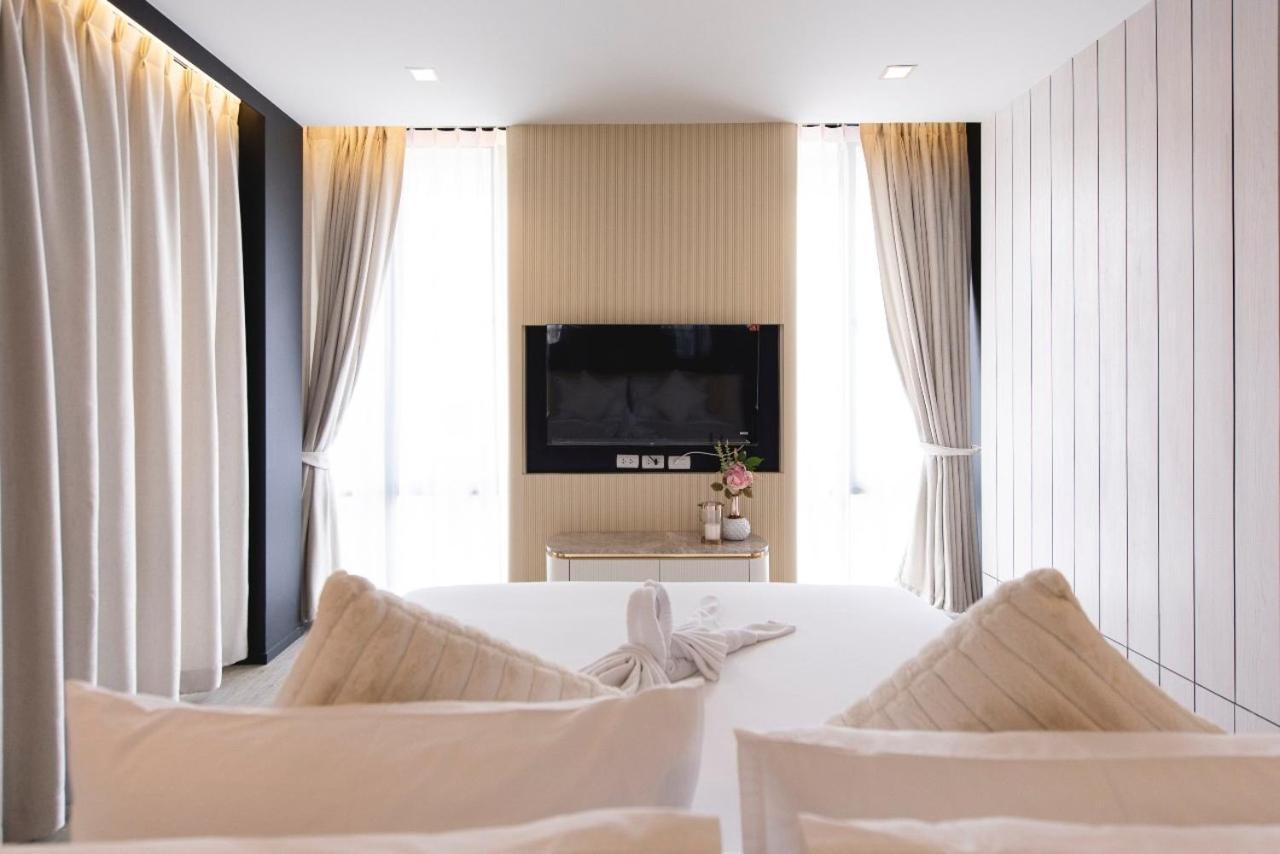 Nakhonratchasima Qlosest Hotel מראה חיצוני תמונה